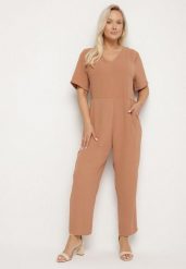 Brązowy Kombinezon Panomeda. Brązowe sukienki Born2be, na co dzień, plus size, bez wzorów, z tkaniny, klasyczne, bez kołnierzyka, plus size, bez ramiączek, maxi, proste. W wyprzedaży za 118.99 zł.