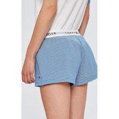 Tommy Hilfiger - Piżama. Piżamy marki Tommy Hilfiger. W wyprzedaży za 199.90 zł.