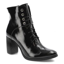 Czarne Botki Clasicco Ocieplane Skórzane Buty Na Obcasie. Czarne botki Clasicco, bez wzorów, ze skóry, klasyczne, bez obcasa, na obcasie, bez zapięcia. Za 339.00 zł.