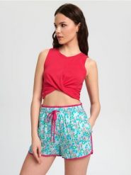 Szorty z wiązaniem - wielobarwny. Szorty sportowe Sinsay, bez wzorów. W wyprzedaży za 22.99 zł.