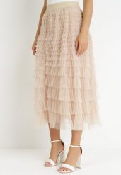 Beżowa Rozkloszowana Spódnica Maxi z Falbankami z Tiulu Davena. Brązowe spódnice Born2be, m, z aplikacjami, z tiulu, maxi, rozkloszowane. Za 179.99 zł.