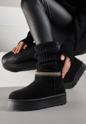 Czarne Śniegowce na Grubej Podeszwie Zdobione Haftem Sewnella. Czarne śniegowce Born2be, z aplikacjami, z jeansu, bez zapięcia. Za 69.99 zł.