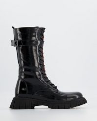 BOTKI Z WYSOKĄ CHOLEWKĄ 036385 BLACK. Czarne botki Venezia, bez wzorów, ze skóry, przed kolano, bez obcasa, bez zapięcia. Za 359.00 zł.