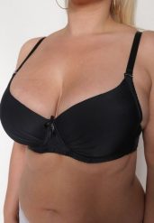 Czarny Gładki Biustonosz Full-Cup Crisannas. Czarne biustonosze Renee, bez wzorów. W wyprzedaży za 23.99 zł.