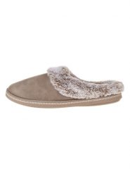 Skechers Kapcie "Cozy Campfire" w kolorze szarobrązowym rozmiar: 39. Brązowe kapcie Skechers, bez wzorów, z materiału. Za 101.23 zł.
