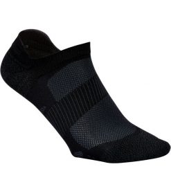 Skarpetki do chodzenia WS 500 Fresh Invisible czarne. Czarne skarpetki NEWFEEL, bez wzorów, z elastanu. Za 14.99 zł.