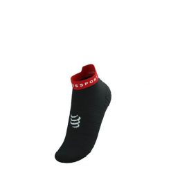 Skarpety do biegania Compressport Pro Racing Socks v4.0 Run Low. Czarne skarpetki Compressport, bez wzorów. Za 83.99 zł.