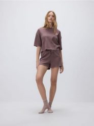 Waflowa piżama dwuczęściowa - brązowy. Brązowe piżamy Reserved, l, bez wzorów, z bawełny, bez kołnierzyka, bez ramiączek. Za 99.99 zł.