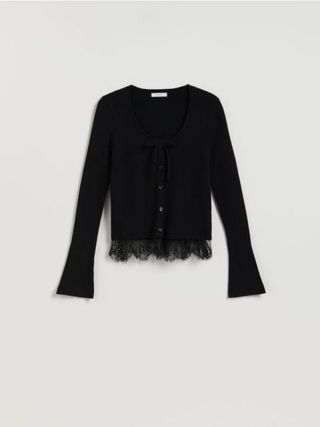 Sweter z koronką - czarny. Czarne swetry Reserved, l, bez wzorów, z dzianiny, bez ramiączek. W wyprzedaży za 65.99 zł.