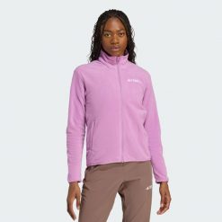 Bluza polarowa Multi Essentials z suwakiem na całej długości. Fioletowe bluzy bez kaptura adidas, l, bez wzorów, z materiału, trekkingowe. W wyprzedaży za 153.30 zł.