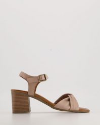 SKÓRZANE SANDAŁY NA OBCASIE 039230 TAUPE. Sandały Venezia, bez wzorów, ze skóry, bez obcasa, na obcasie, bez zapięcia. Za 269.00 zł.