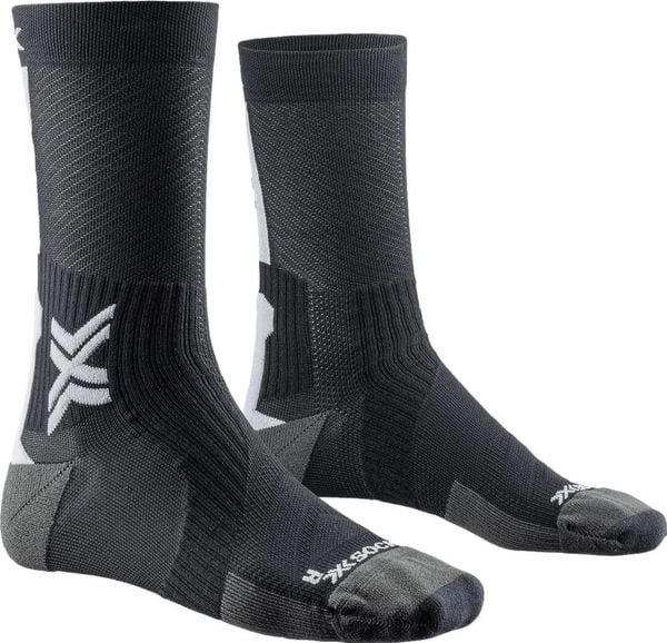 Skarpety X-Socks BIKE PERFORM CREW B002. Czarne skarpetki X-Socks, bez wzorów. Za 120.00 zł.