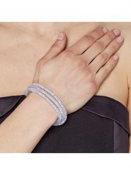 MENTHE À L'O Bransoletka z kryształami rozmiar: onesize. Szare bransoletki MENTHE À L'O, z kryształem, srebrne. Za 100.28 zł.