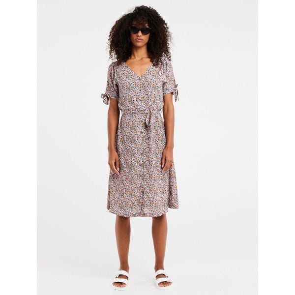 Sukienka damska Protest Prtbanda. Czerwone sukienki Protest, bez wzorów, sportowe, bez kołnierzyka, bez ramiączek, sportowe. Za 340.40 zł.