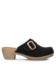 Inblu Klapki BL490100 Czarny. Czarne klapki Inblu, bez wzorów, z syntetyku, bez obcasa, bez zapięcia. Za 119.99 zł.