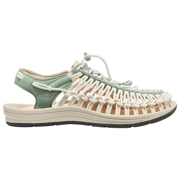 Damskie sandały turystyczne Keen Uneek. Białe sandały Keen, bez wzorów, z mikrofibry, bez obcasa, bez zapięcia. Za 518.00 zł.