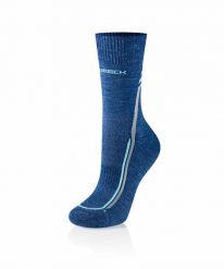Skarpety damskie Brubeck TREKKING MERINO LIGHT. Fioletowe skarpetki Brubeck, bez wzorów, z wełny. Za 64.99 zł.