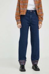 Wrangler jeansy Mom Straight Autumn Days damskie high waist. Niebieskie jeansy Wrangler, bez wzorów, z denimu, z podwyższonym stanem. Za 399.99 zł.