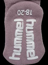 Hummel hmlMINI NON SLIP 3-PACK SOCK — Niskie skarpetki antypoślizgowe dla. Szare skarpetki Hummel, bez wzorów, z bawełny. Za 147.00 zł.