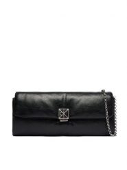 Calvin Klein Torebka Emblem Hw Padded Clutch LV04F1240G Czarny. Czarne listonoszki Calvin Klein, bez wzorów, ze skóry, bez dodatków. Za 489.99 zł.