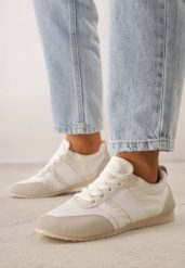 Beżowe Sneakersy Kultowe Tenisówki z Marszczeniem przy Pięcie Rhodophine. Brązowe trampki Born2be, bez wzorów, z jeansu, eleganckie, bez zapięcia. Za 109.99 zł.