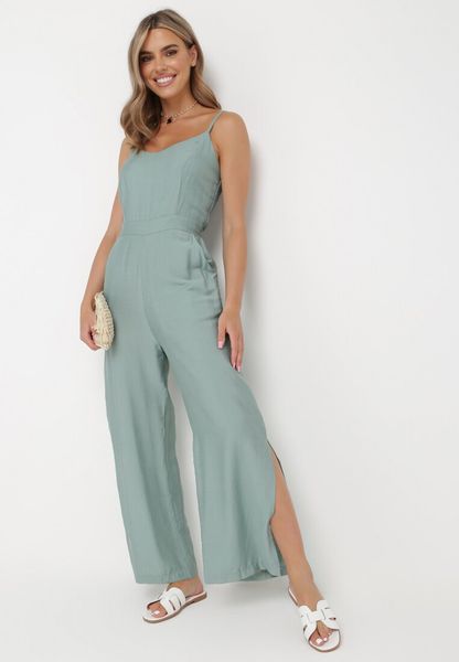 Zielony Kombinezon na Cienkich Ramiączkach z Kieszeniami Zindia. Zielone kombinezony Born2be, l, bez wzorów, bez kołnierzyka, bez ramiączek. Za 99.99 zł.