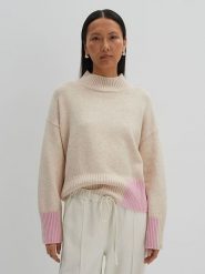 Someday Sweter "Tomie" w kolorze beżowo-jasnoróżowym rozmiar: M. Brązowe swetry someday., m, bez wzorów, z bawełny, bez ramiączek. Za 200.60 zł.