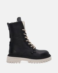 CZARNE WORKERY DAMSKIE 0765558 01A06 BL. Czarne botki Venezia, bez wzorów, ze skóry, bez obcasa, bez zapięcia. Za 289.00 zł.