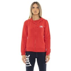Bluza z bawełna z kaptur na co dzień na siłownię. Czerwone bluzy LEONE 1947 APPAREL, bez wzorów, z bawełny, sportowe, bez ramiączek, bez kaptura. W wyprzedaży za 134.59 zł.