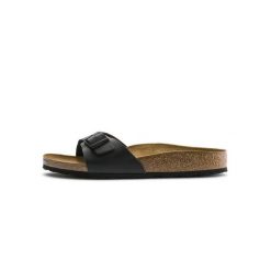 Klapki damskie Birkenstock Madrid BS. Brązowe klapki Birkenstock, bez wzorów, z materiału, sportowe, bez obcasa, bez zapięcia. Za 338.36 zł.