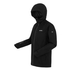 Kurtka turystyczna przeciwdeszczowa damska Birchdale wodoodporna. Czarne kurtki przeciwdeszczowe Regatta, bez wzorów, z poliesteru, bez kaptura, trekkingowe. Za 299.99 zł.