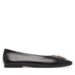 Baleriny Tory Burch. Czarne baleriny Tory Burch, bez wzorów, bez obcasa, bez zapięcia. Za 1,354.00 zł.