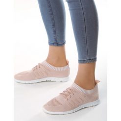Różowe Trampki Every Place We Go. Buty sportowe lifestyle marki Born2be. Za 59.99 zł.