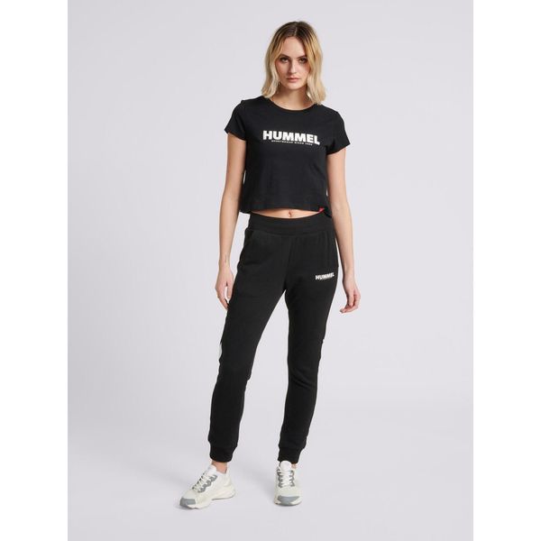 Hummel Koszulka sportowa hml Legacy Woman Cropped T-shirt. Czarne t-shirty sportowe Hummel, l, bez wzorów, bez ramiączek, na fitness i siłownię. Za 55.00 zł.