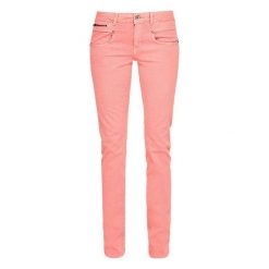 S.Oliver Jeansy Damskie 38/32 Łososiowy. Jeansy marki S.Oliver. W wyprzedaży za 163.00 zł.