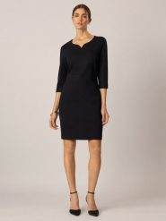 APART Sukienka w kolorze czarnym rozmiar: 42. Czarne sukienki Apart, bez wzorów, bez kołnierzyka, bez ramiączek, mini. Za 301.95 zł.