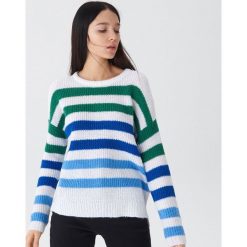 Sweter w kolorowe paski - Paski. Swetry House. W wyprzedaży za 19.99 zł.