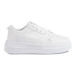 Białe damskie buty sportowe sneakersy. Białe buty treningowe bez wzorów, bez zapięcia. Za 110.92 zł.