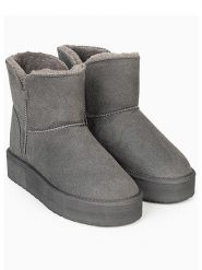 ISLAND BOOT Botki zimowe "Chloe" w kolorze szarym rozmiar: 37. Szare botki Island Boot, bez wzorów, bez obcasa, bez zapięcia. Za 164.14 zł.