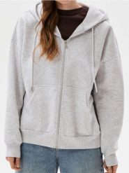 Rozpinana bluza z kapturem basic - Inny. Bluzy Sinsay, l, bez wzorów, bez ramiączek, z kapturem. Za 49.99 zł.