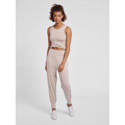 Damski tank top Hummel MT Fiona. Szare topy Hummel, s, bez wzorów, eleganckie, bez kołnierzyka, bez ramiączek. Za 212.00 zł.