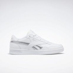 Buty do chodzenia damskie Reebok Royal Techqu. Białe buty treningowe Reebok, bez wzorów, z gumy, bez zapięcia, trekkingowe, Reebok Royal. Za 232.00 zł.