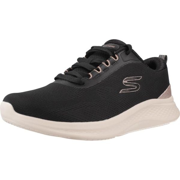 Buty SKECHERS LITE PRO 2.0 BRILLIAN Czarny. Czarne buty trekkingowe Skechers, z tkaniny, bez zapięcia. Za 284.99 zł.