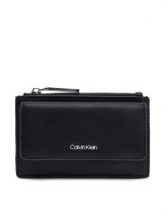 Calvin Klein Duży Portfel Damski Ck Must Zip Flap Cardholder K60K612941 Czarny. Czarne portfele Calvin Klein, bez wzorów, ze skóry. Za 139.99 zł.