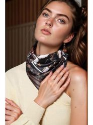 Lucky Bees Chusta w kolorze czarno-pomarańczowym - 50 x 50 cm rozmiar: onesize. Czarne chusty Lucky Bees, bez wzorów, z materiału. Za 69.58 zł.