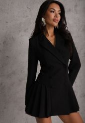 Czarna Rozkloszowana Sukienka Marynarka VICES z Usztywnianymi Ramionami Ilarita. Czarne marynarki i żakiety Renee, l, bez wzorów, z materiału, eleganckie, bez ramiączek. Za 249.99 zł.