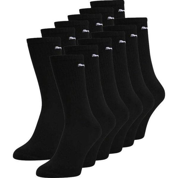 Skarpety sportowe Puma – 12 par – czarne. Czarne skarpetki Puma, bez wzorów, z bawełny, do biegania. W wyprzedaży za 216.78 zł.