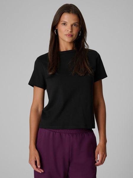 4F T-shirt regular gładki damski - czarny XS. Czarne t-shirty 4f, m, bez wzorów, z bawełny, klasyczne, bez kołnierzyka, bez ramiączek. Za 79.99 zł.