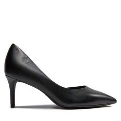 Szpilki Tamaris. Czarne szpilki Tamaris, bez wzorów, bez obcasa, na szpilce, bez zapięcia. Za 319.99 zł.