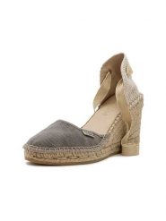 Natural world Czółenka w kolorze beżowo-szarym na koturnie rozmiar: 38. Brązowe czółenka Natural World, bez wzorów, klasyczne, bez obcasa, na koturnie, bez zapięcia. Za 165.99 zł.